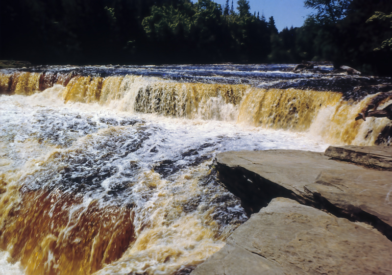 1985_MI_trip_John_Tamara_Linda_118