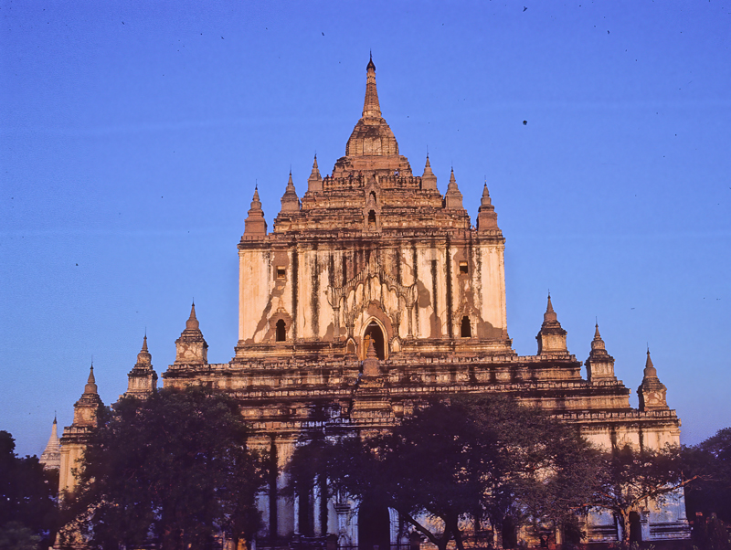 Burma_87_010