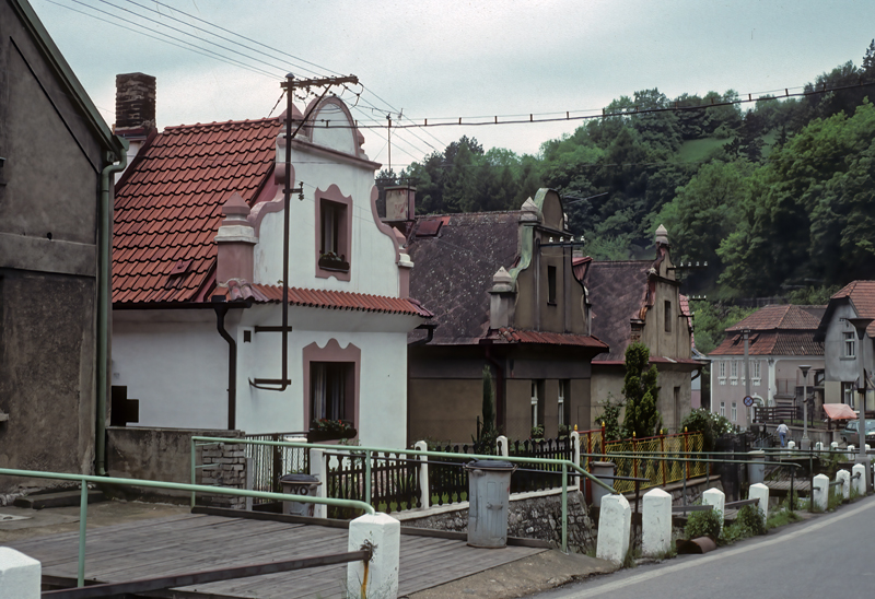 Czechoslovakia_88_002